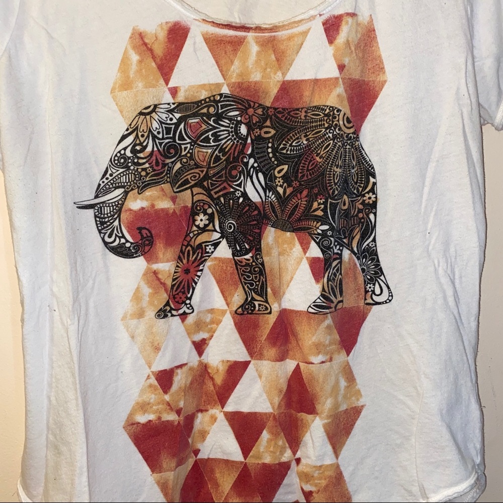Graphic Tee - Picture 3 of 3
